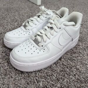 Women’s Nike Air Force 1